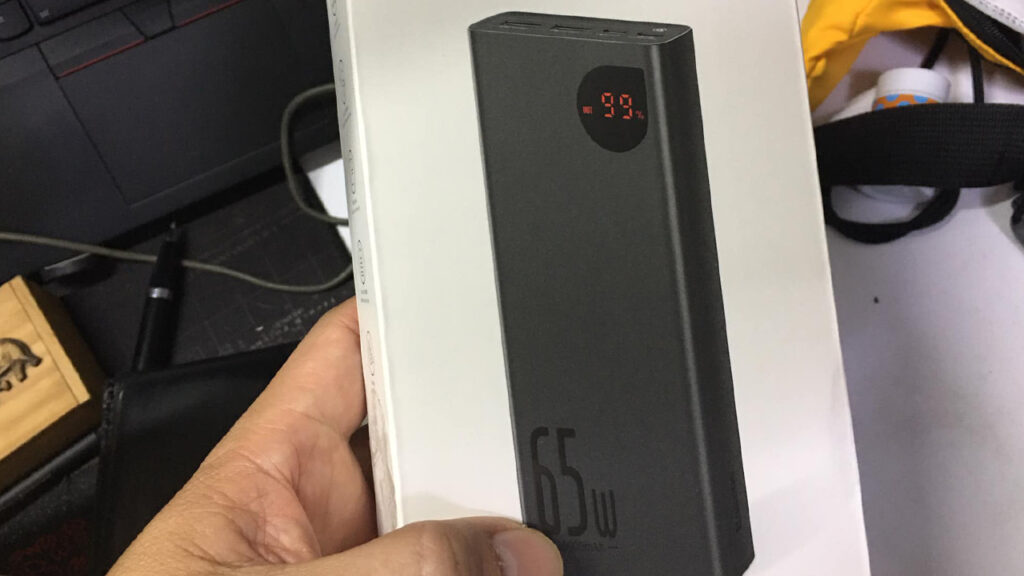 Power bank 65W